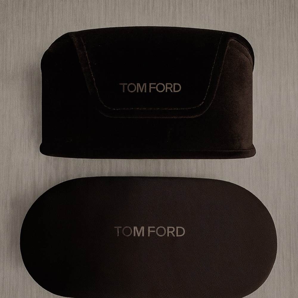 Tom Ford Set of 2 Sunglass Cases – Black Velvet